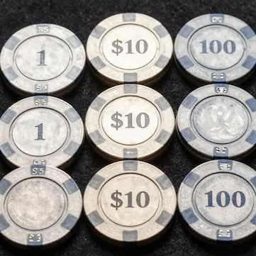 GG扑克锦标赛盲注保卫战：为什么你的大盲位正在悄悄漏血？